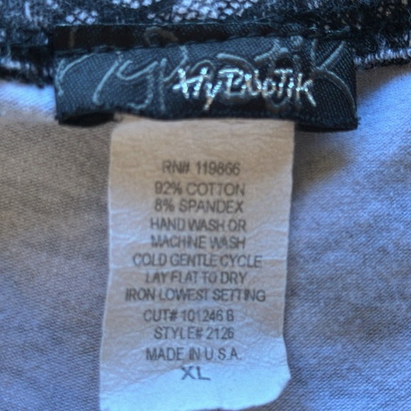 Gray floral print exercise capris - Picture 6 of 6